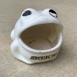Vintage White Ceramic Frog Scouring Pad Sponge Holder Kitchen Sink